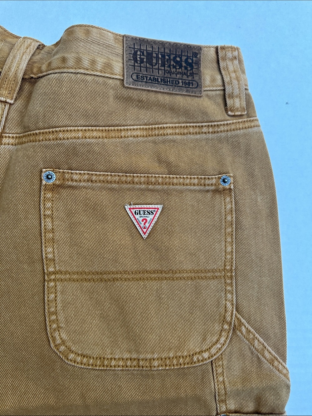 New GUESS Men's Tan Cargo Utility Shorts SZ 32 - Picture 3 of 7